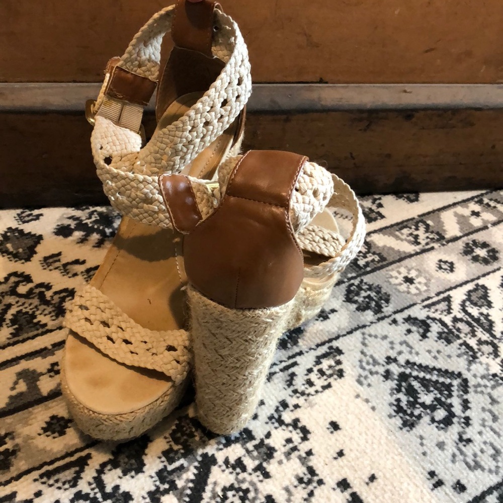 Steve Madden Wedge, Size 7.5